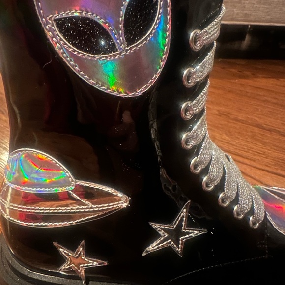 Dolls Kill Club Exx Midnight Invade UR Space Combat Boots NWOB size 6 Deadstock - Picture 12 of 16